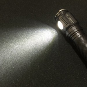 ジェットビーム　LEDアングル・ヘッドライト（懐中電灯）　明るさ320ルーメン　H10A