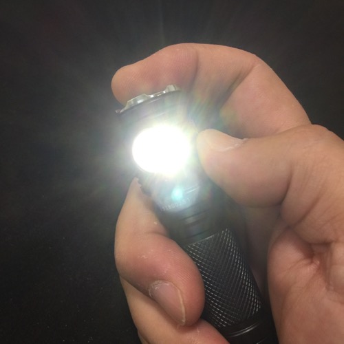 ジェットビーム　LEDアングル・ヘッドランプ（懐中電灯）　明るさ320ルーメン　H10A
